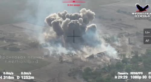 The Su-34 drops bombs at extremely low altitude on the positions of the Armed Forces of Ukraine