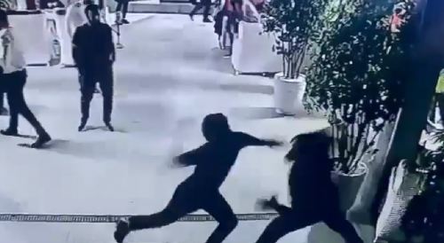 Knife Fight Breaks Out Inside The Restaurant In Russia
