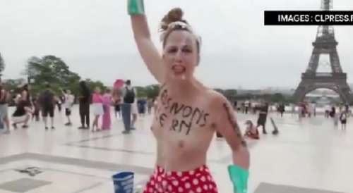 French Feminist Protest and Show Tits