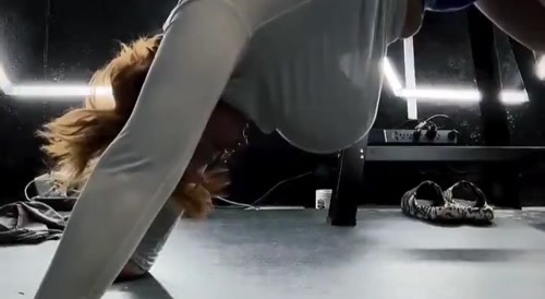 Big Boobs vs Gravity - Physics Lesson
